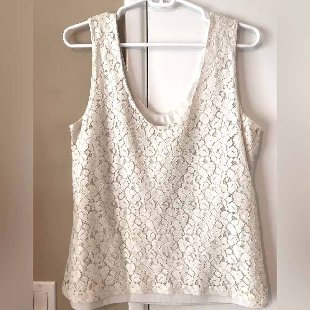 Banana republic off-white lace top size medium